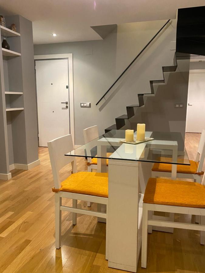 Vut Duplex Miraluz Apartment เกว็งกา ภายนอก รูปภาพ