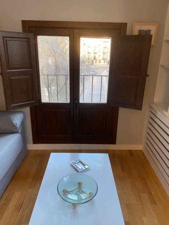 Vut Duplex Miraluz Apartment เกว็งกา ภายนอก รูปภาพ