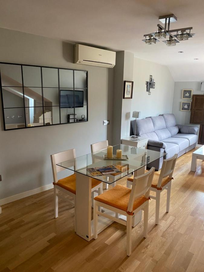 Vut Duplex Miraluz Apartment เกว็งกา ภายนอก รูปภาพ